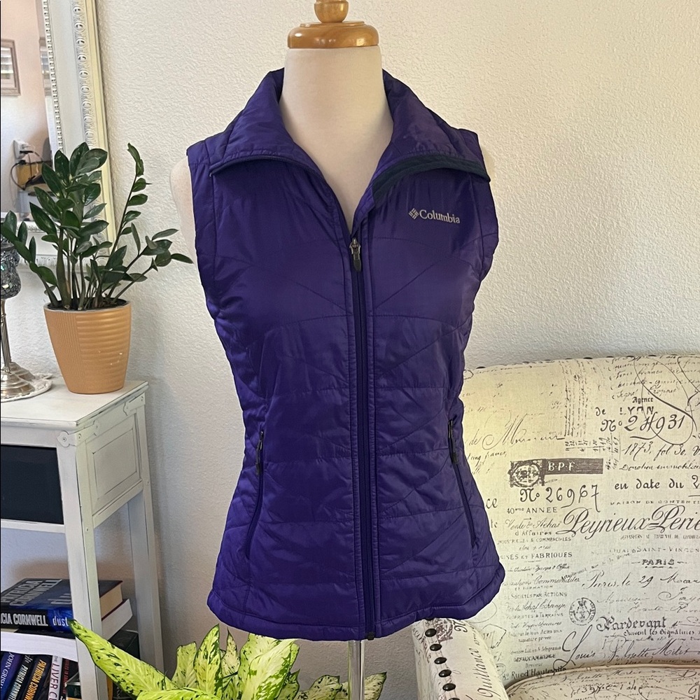 NWOT Columbia Women's Purple Mighty Lite III Vest (Sm)